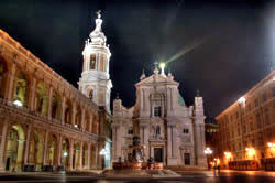 Loreot Basilica by night
